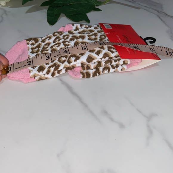 Marilyn Monroe Matching Pet & Owner Low cut Sock Set, Big Pet - Picture 16 of 17